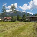 Lägenhetshotell Charlotte Am Geigenbuehel -apartments