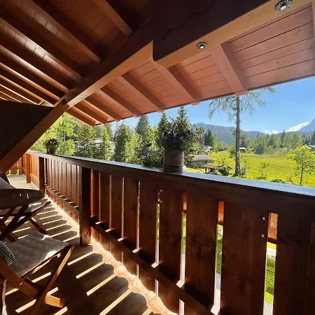 Charlotte Am Geigenbuehel -apartments Hotel apartamentowy 3*