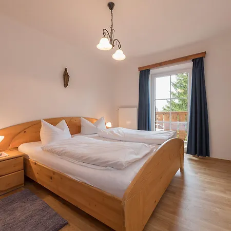 Lägenhetshotell Charlotte Am Geigenbuehel -apartments