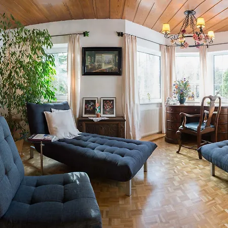 Lägenhetshotell Charlotte Am Geigenbuehel -apartments Seefeld in Tirol