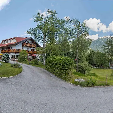 Charlotte Am Geigenbuehel -apartments 3* Seefeld w Tirolu
