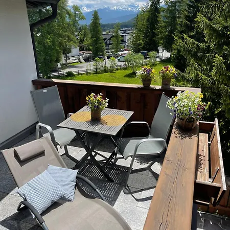 Aparthotel Charlotte Am Geigenbuehel -apartments Seefeld in Tirol