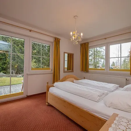 Charlotte Am Geigenbuehel -apartments Hotel apartamentowy
