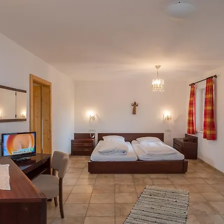 Charlotte Am Geigenbuehel -apartments Seefeld in Tirol