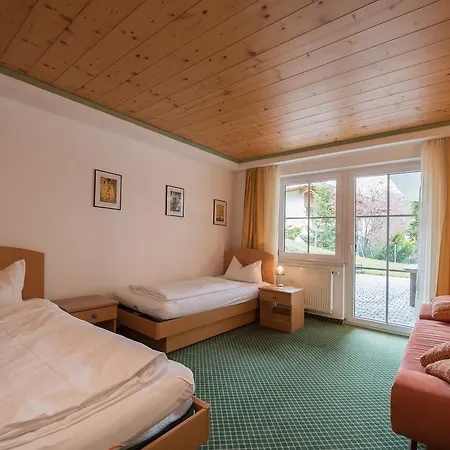 Hotel apartamentowy Charlotte Am Geigenbuehel -apartments Seefeld w Tirolu