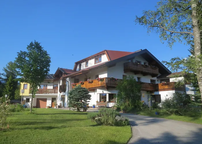 Charlotte Am Geigenbuehel -apartments 公寓式酒店 3*