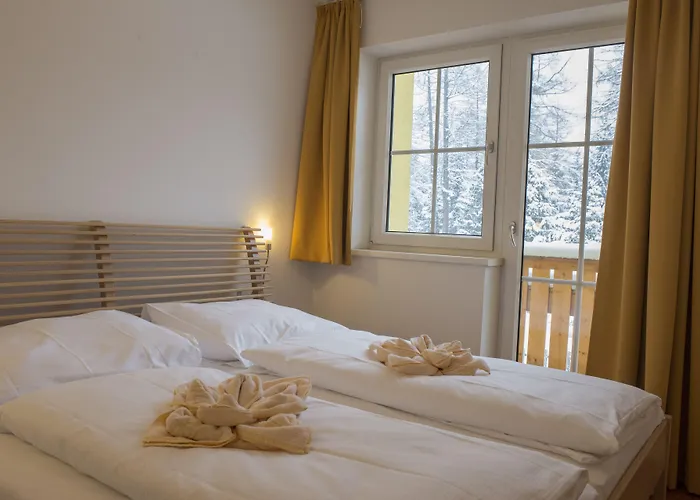 Charlotte Am Geigenbuehel -apartments 公寓式酒店 3*