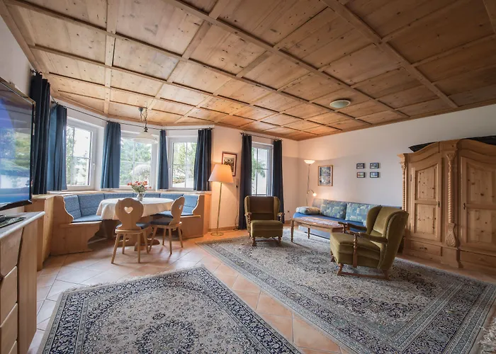 Charlotte Am Geigenbuehel -apartments 公寓式酒店 蒂罗尔-泽费尔德