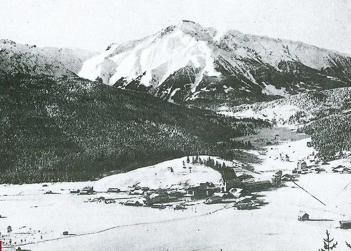 Charlotte Am Geigenbuehel -apartments 公寓式酒店 3*