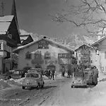 Charlotte Am Geigenbuehel -apartments Apartmanhotel 3*
