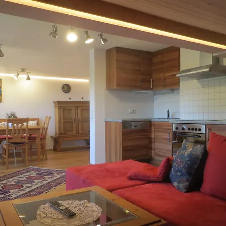 Charlotte Am Geigenbuehel -apartments سيفيلد ان تيرول